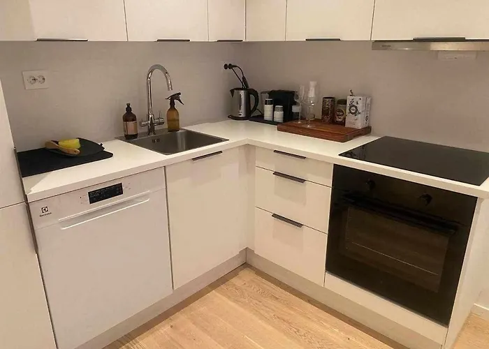 Seaside Seaview Apartament *